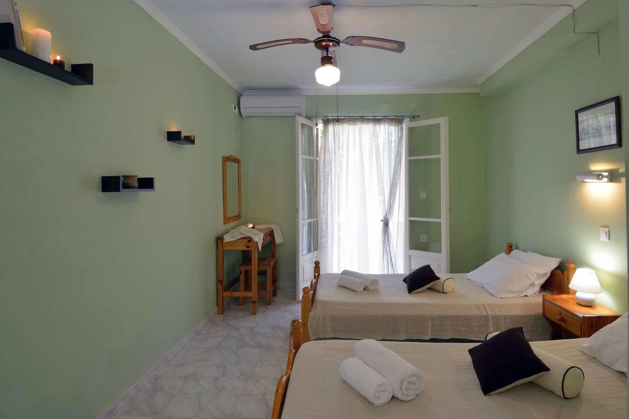 Damaskis Kassiopi Studios Exterior foto